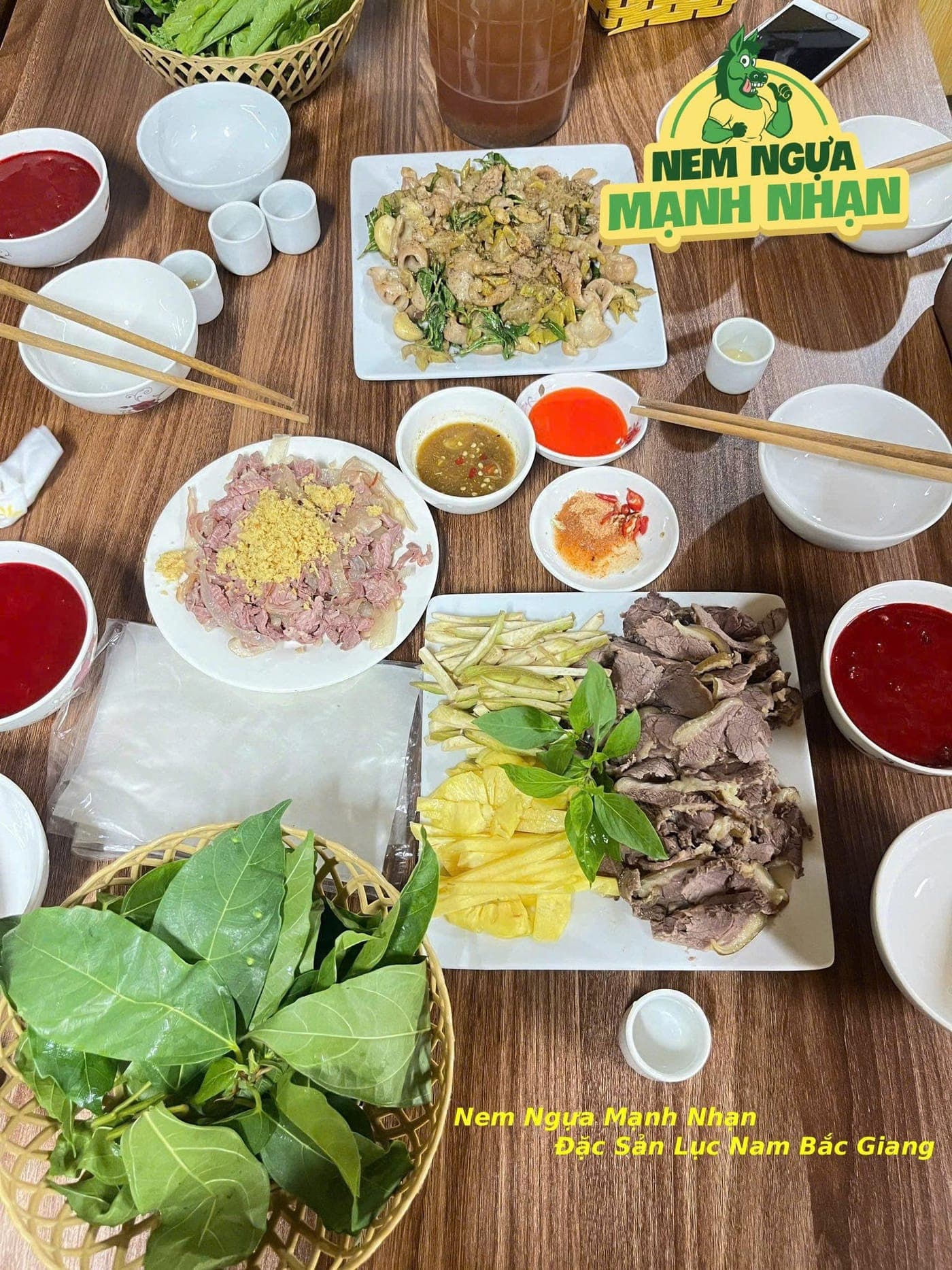 Hình ảnh nem ngựa Mạnh Nhạn 5