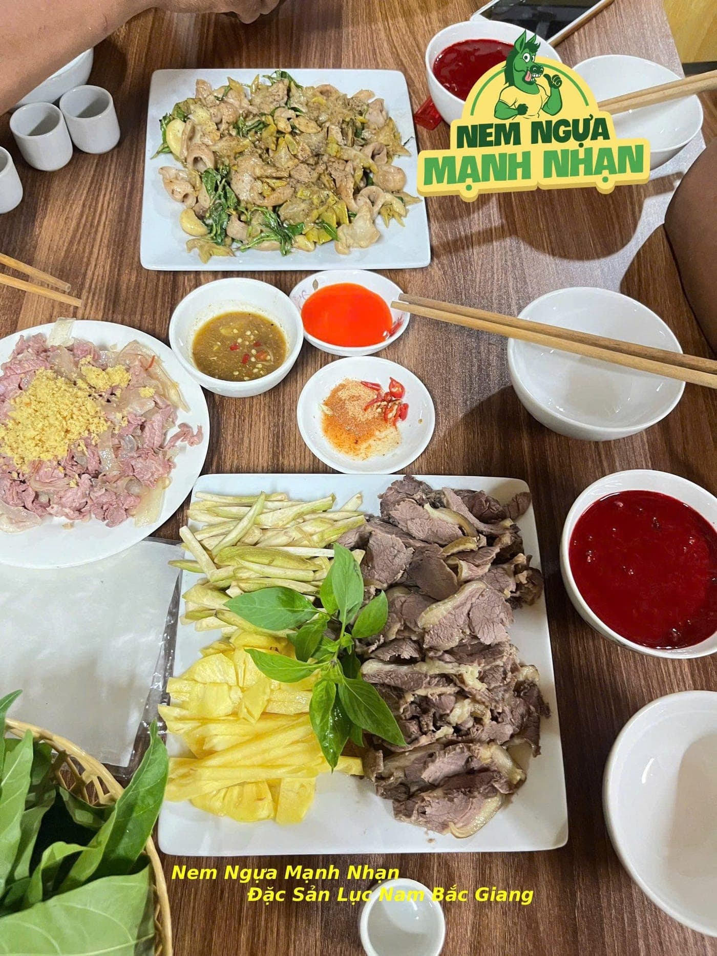 Hình ảnh nem ngựa Mạnh Nhạn 6