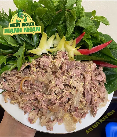 Bảo quản nem ngựa Mạnh Nhạn